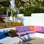 White Pearl Villa Palasë