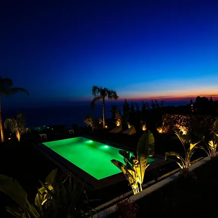White Pearl Villa *