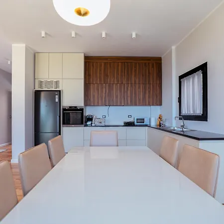 Villa White Pearl *