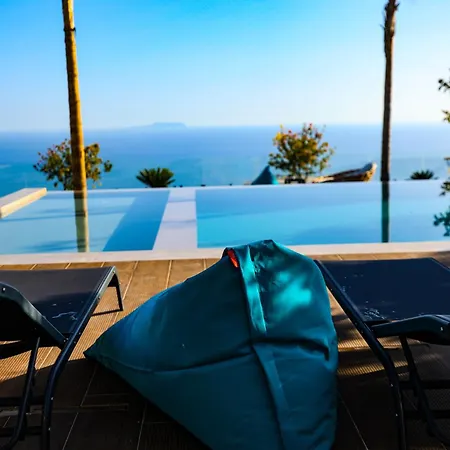 Villa White Pearl Palasë