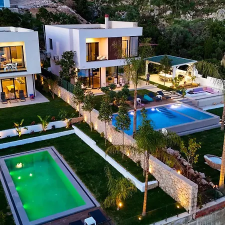 White Pearl Villa