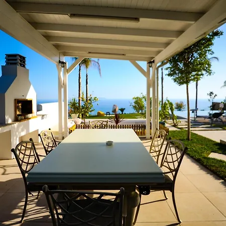 White Pearl Villa *